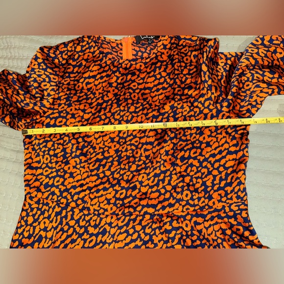 LULUS Color Me Wild Orange and Navy Blue Leopard Print Peplum Top size M. NWOT - Picture 6 of 12